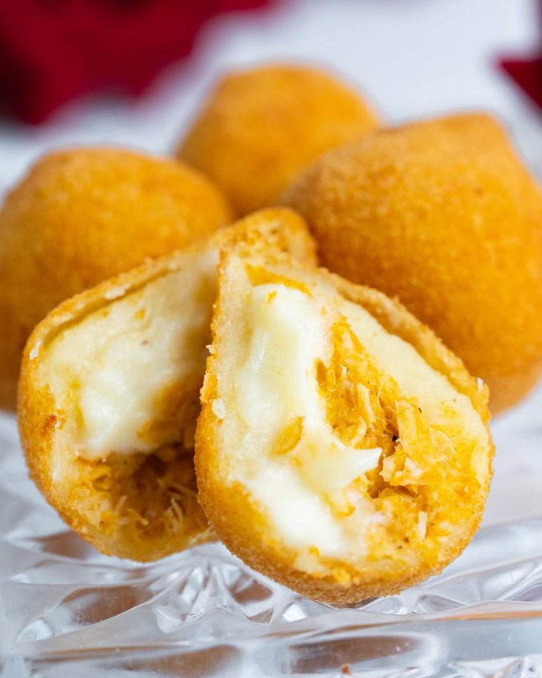 Coxinha Frango Catupiry Bendito Salgado