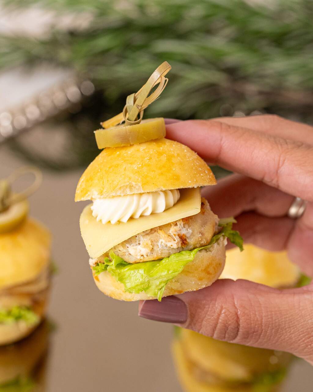 Mini Burguer Frango - Imagem 2