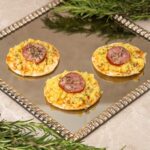 Mini Pizza Calabresa