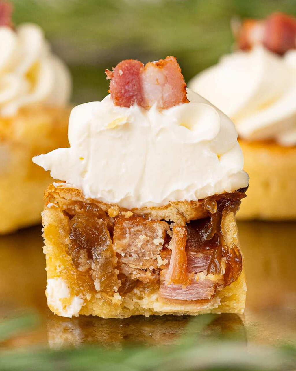 Quiche Cebola Caramelizada com Bacon - Imagem 2