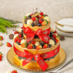 Torta 2 Andares Frutas e Brigadeiros