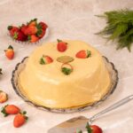 Vulcão Brigadeiro Branco Geleia Morango