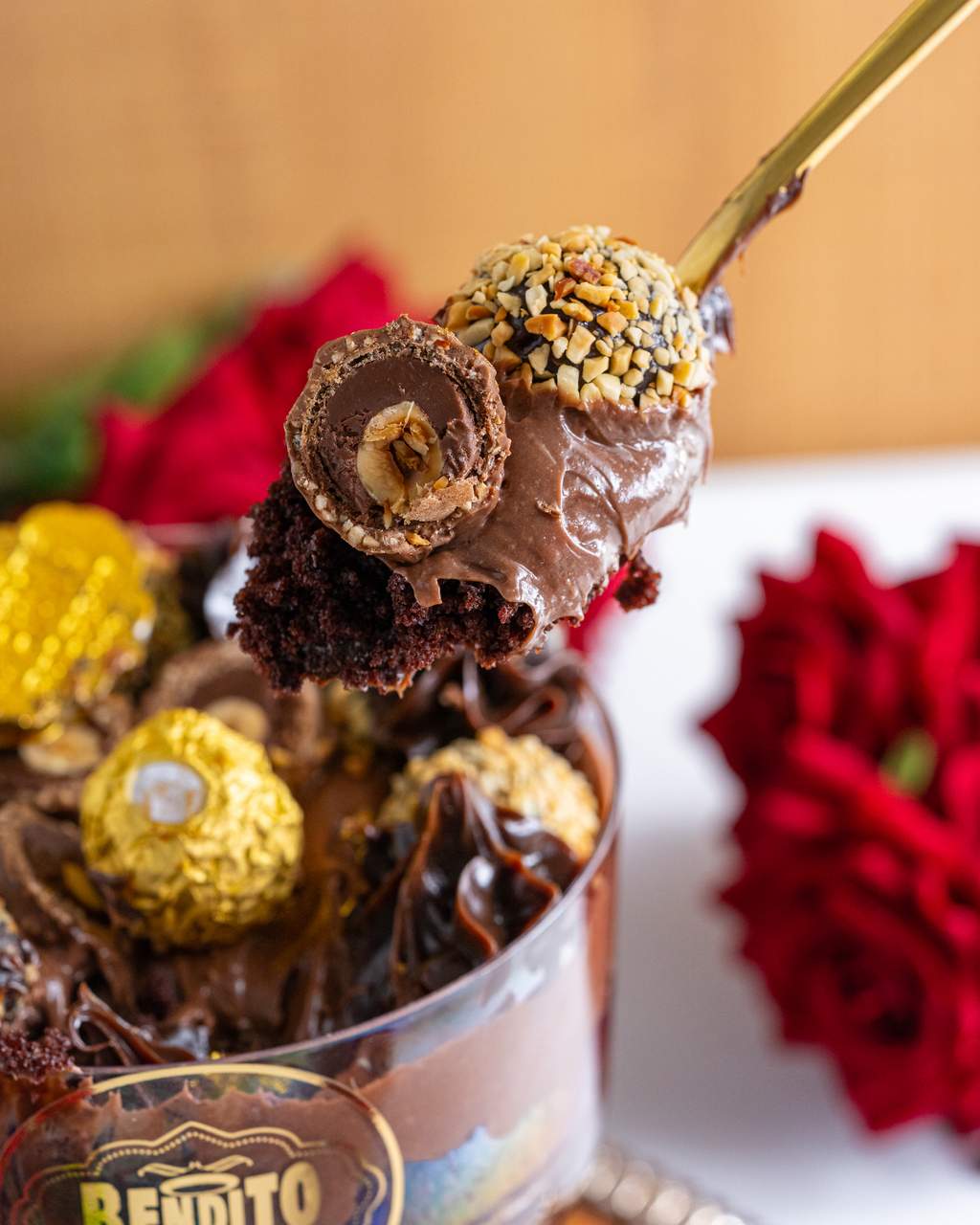 Taça Sobremesa Ferrero Rocher – Bendito Salgado Taça Sobremesa Ferrero Rocher – Bendito Salgado