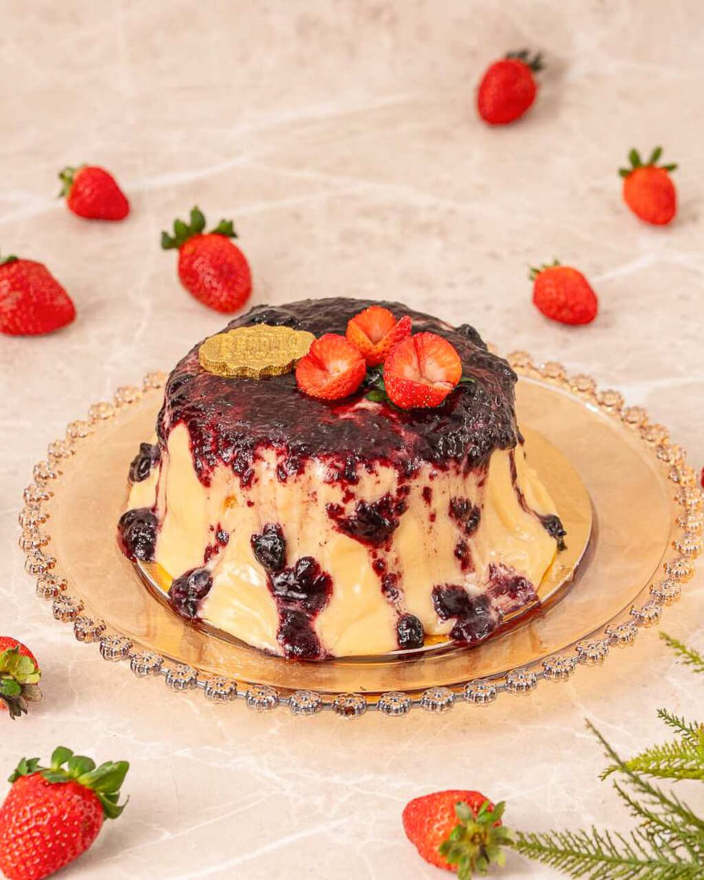 Mini Cake Iogurte Frutas Vermelhas