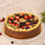 Torta Cremosa Casadinho com Frutas Vermelhas