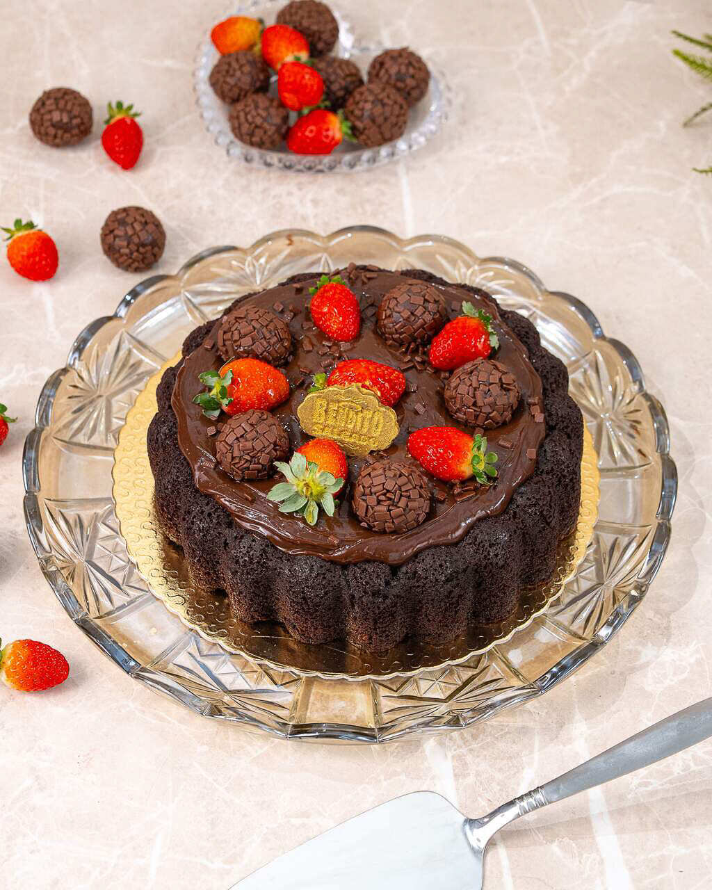 Bolo Piscina Chocolate com Morango