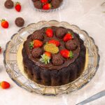 Bolo Piscina Chocolate com Morango