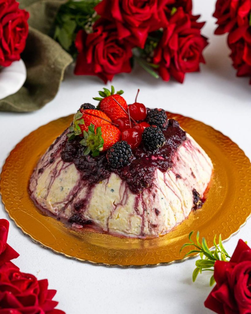 Terrine com Frutas Vermelhas Bendito Salgado