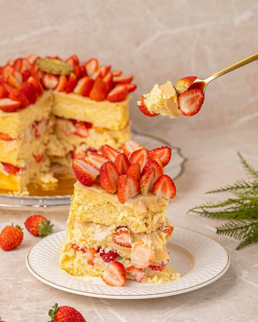 Torta Majestosa Branca - Imagem 2