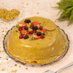 Vulcão Pistache com Frutas Vermelhas