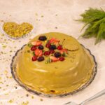 Vulcão Pistache com Frutas Vermelhas