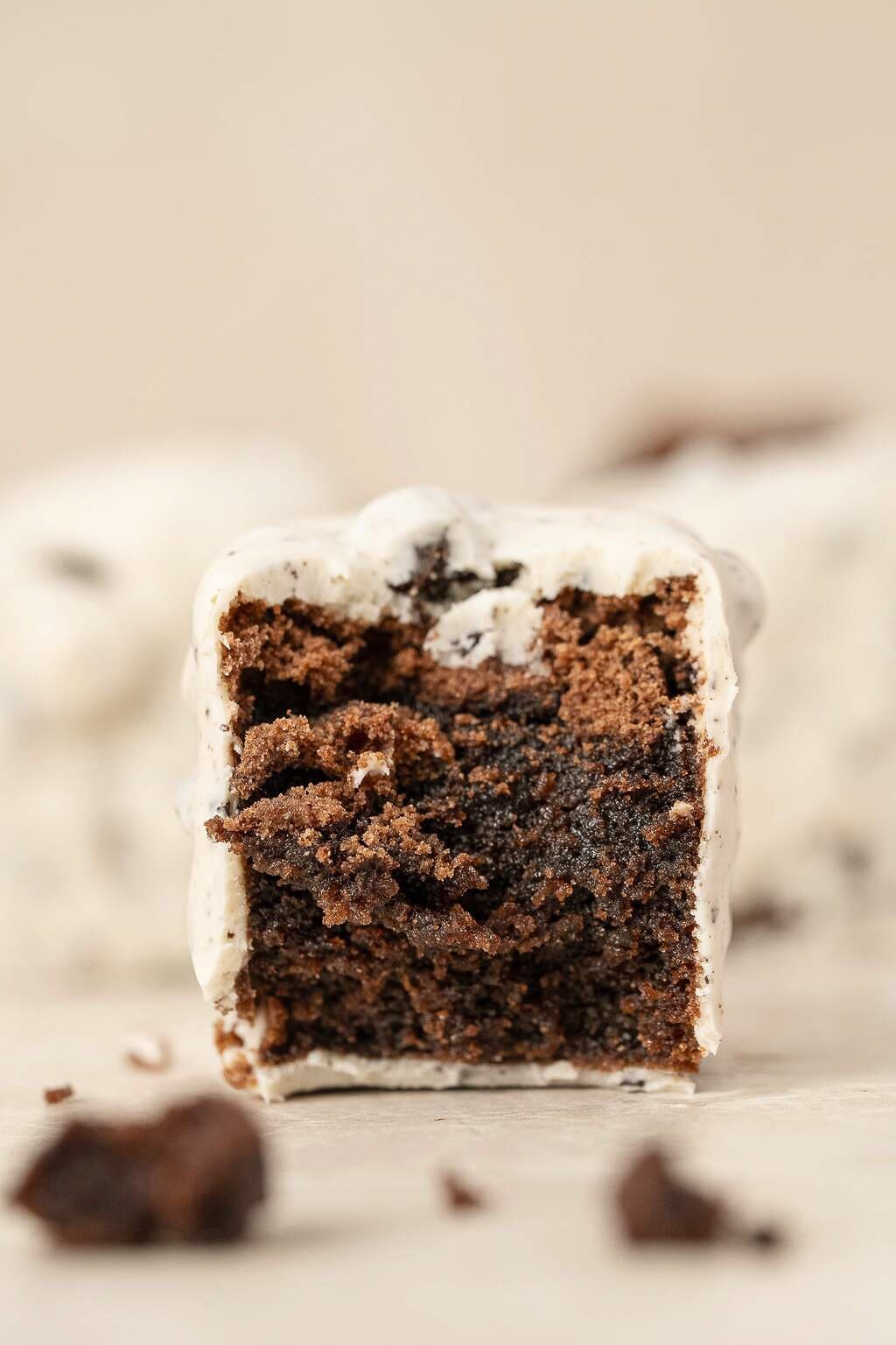 Mini Brownie Coberto Cookies’n Cream - Imagem 2