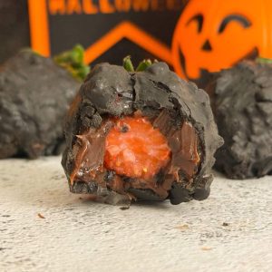 morango cravejado preto 2